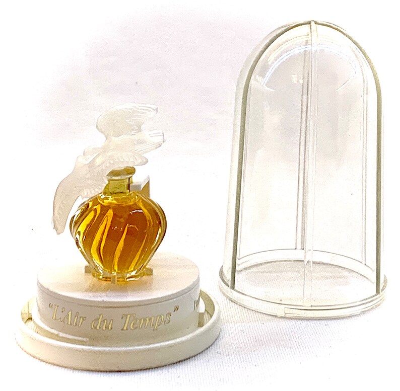 L'air Du Temps Nina Ricci, Collectible Perfume Miniature Under Its Dome ...