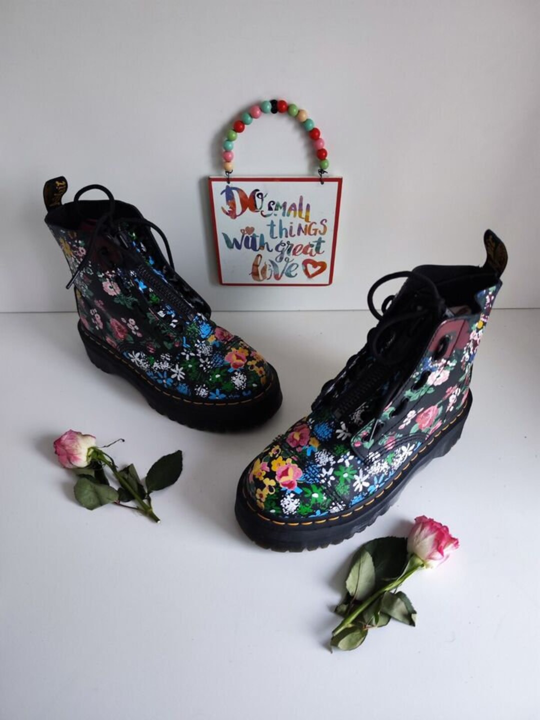 靴 Dr.Martens Sinclair Floral Mash Up Dr Martens Sinclair Floral Mash up Platform Quad Sole Boots