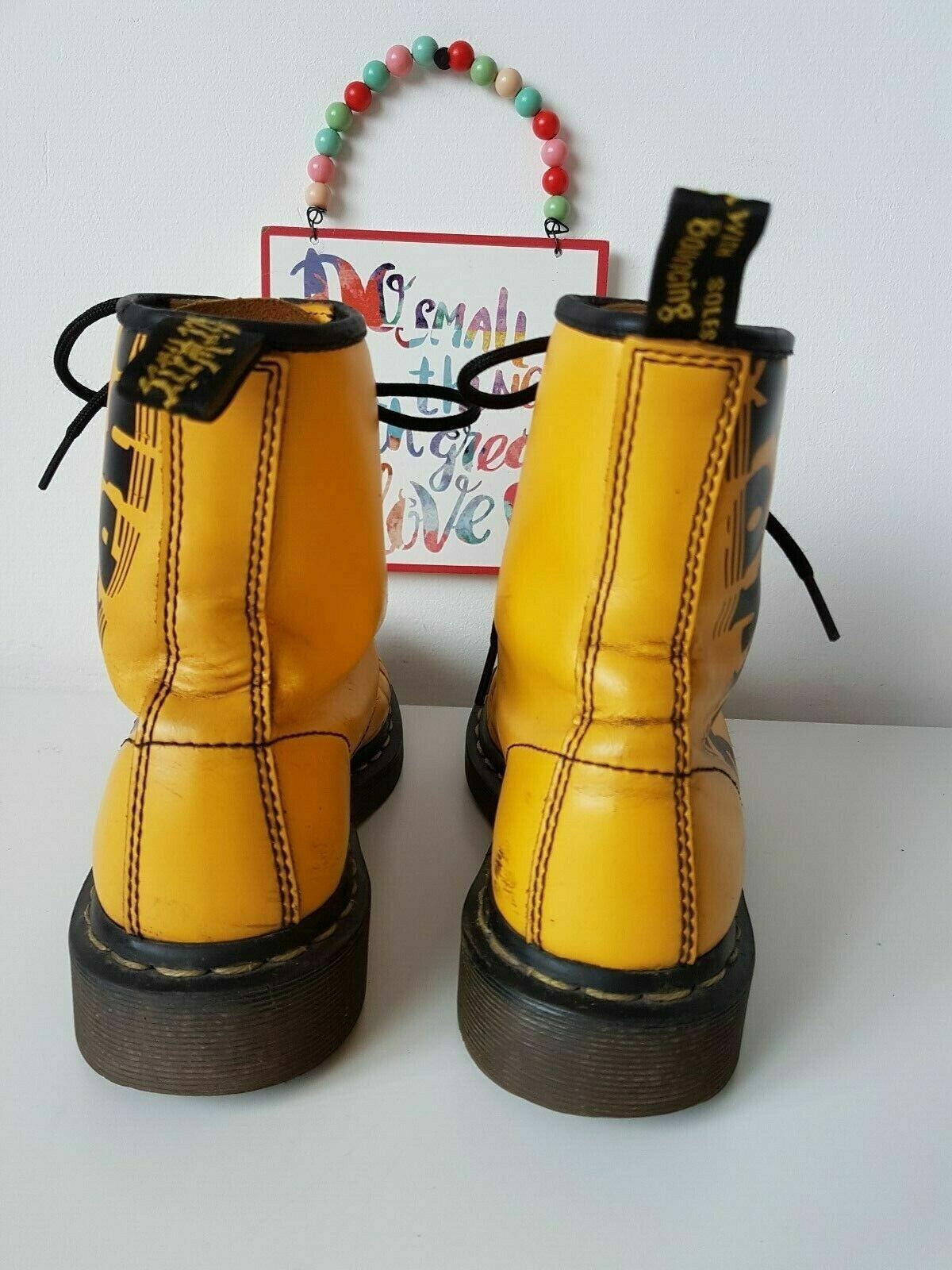 Dr Martens★1460 YELLOW SMOOTH★8ホール★兼用 Dr Martens☆1460 YELLOW SMOOTH☆8ホール☆兼用 (Dr.Martens