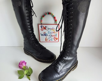 Dr Martens 20 Hole 1b60 Patent Tall Knee High Black Zip Dr Martens 20 Hole 1b60 Patent Tall Knee High Black Zip