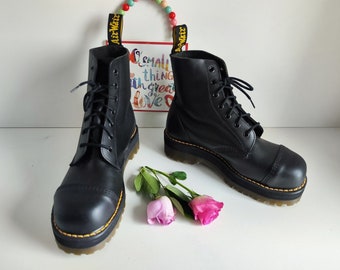 VTG Dr. Martens 9793 Chunky Boots Size 5 Men -6 Women‎ Tartan Doc Martens - Etsy UK main image 4