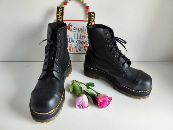 Chunky sole doc martens online