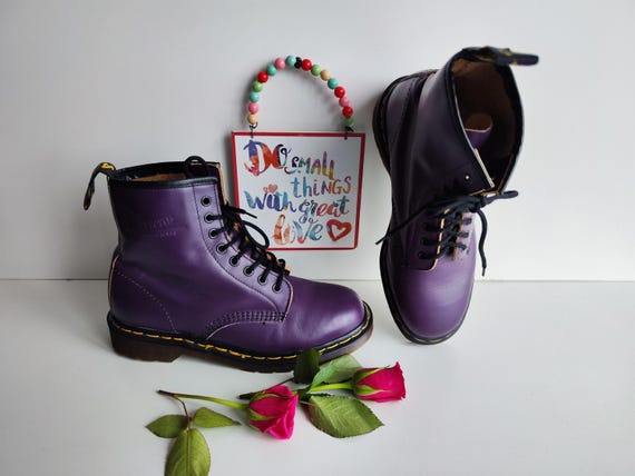 Dr Martens 8 Hole 1460 Ankle Purple Vintage England Boots UK7 EU41
