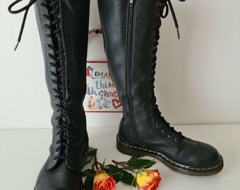 Dr Martens 20 Hole 1b60 Tall Knee High Black Zip Virginia Boots UK 