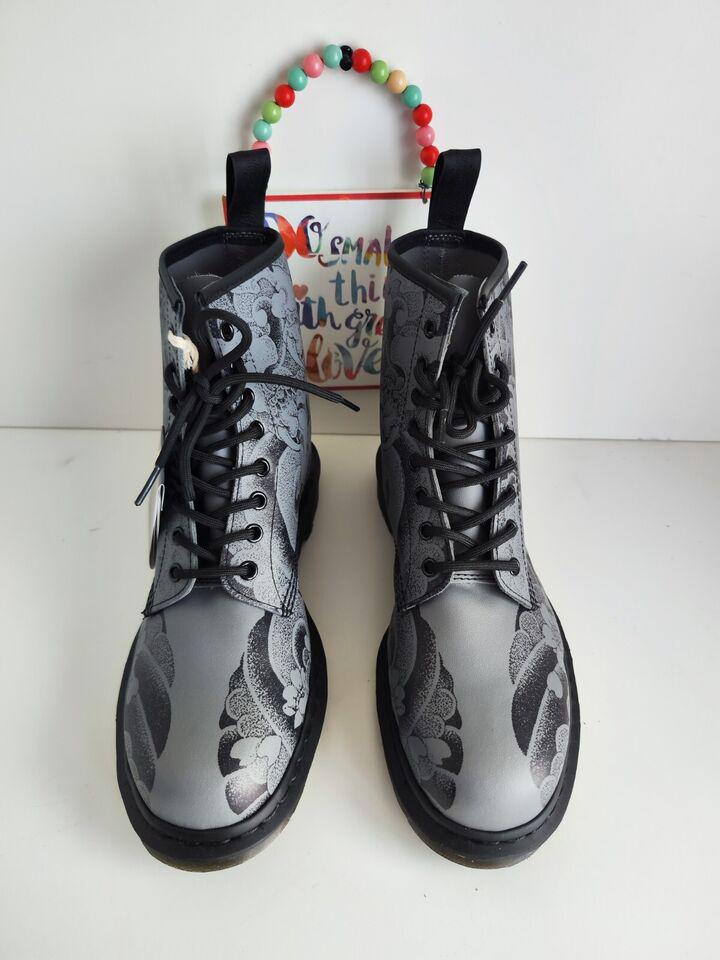 Dr Martens 1460 OT Tattoo Gunmetal Grey Japanese Dragon Art Boots 