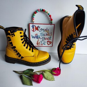Dr Martens 1460 8ホール ロゴ ブランド名プリント イエローブーツ UK5 