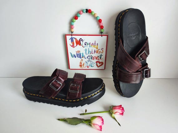 Dr.Martens　myles UK5 Amazon.com | Dr. Martens Unisex-Adult Myles Sandal, Black