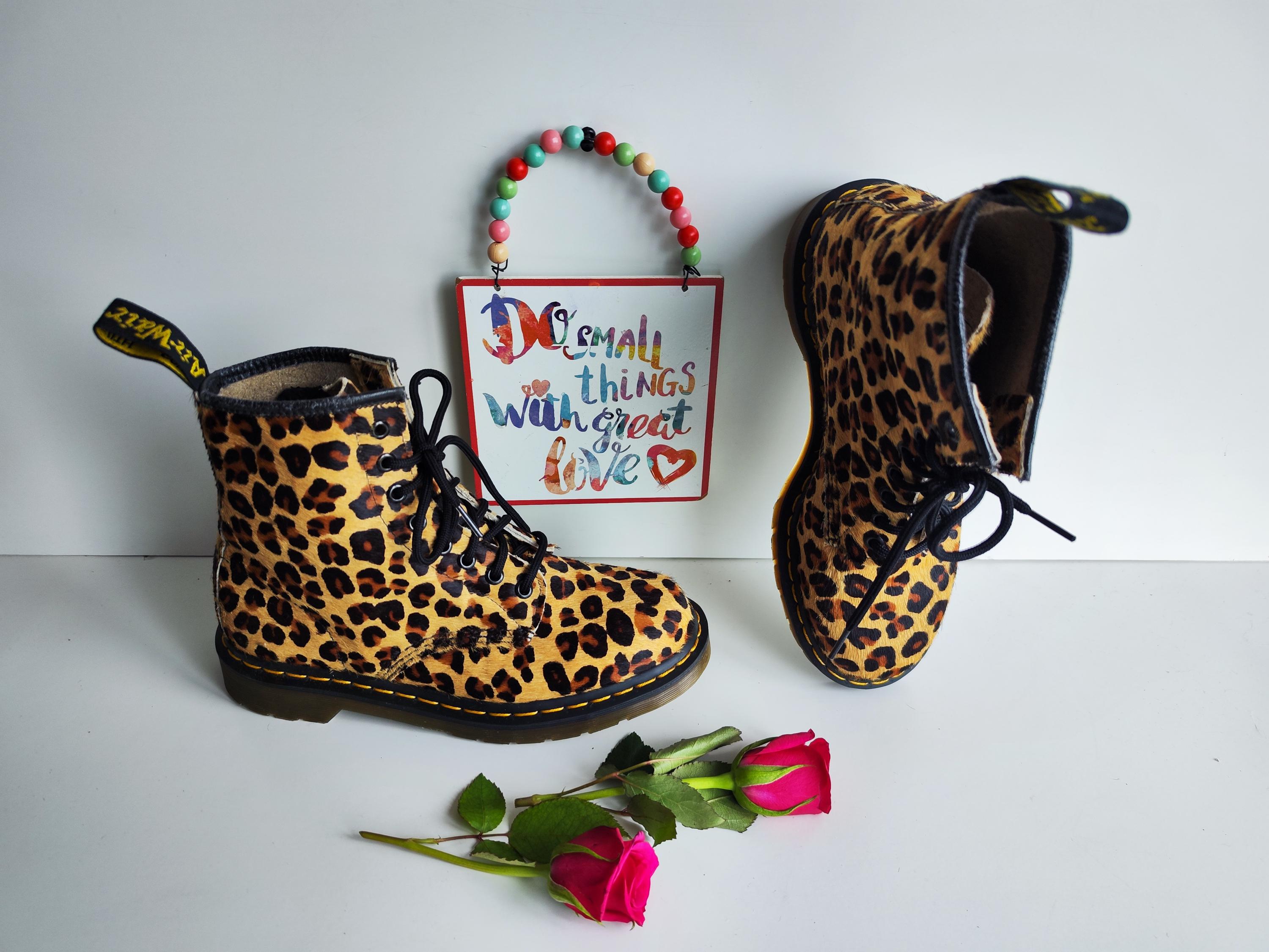 Dr.Martens 1460 パスカル 8ホール ブーツ UK6 レオパード Dr Martens 1460 8 Hole Pascal Panther Leopard Hair on Boots UK6