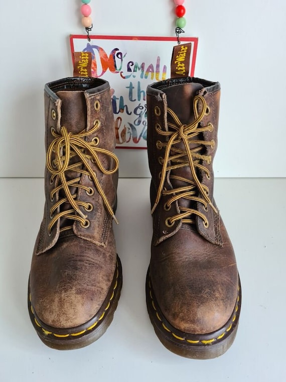 Vintage Dr Martens 1460 Boots: Brown Gaucho Crazy Horse  display picture 2