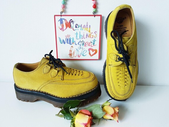 Grosses chaussures creepers Dr Martens en daim a plateforme jaune moutarde pour femme FR7 Etsy Canada
