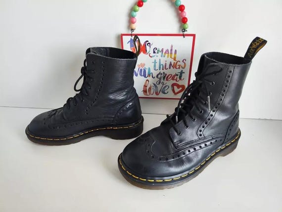 Dr.Martens 1460 8ホール MADE IN England Dr Martens 1460 8 Hole 3A36 Brogue England Vintage Boots UK4 EU37