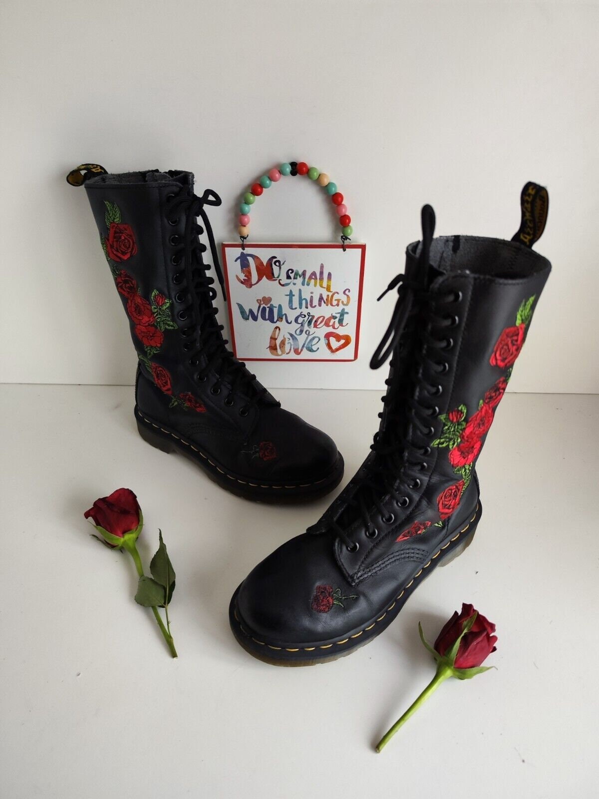 UK4 EU37 US6 Dr Martens 14 Hole 1b99 Zip Mid Calf Floral Boots 