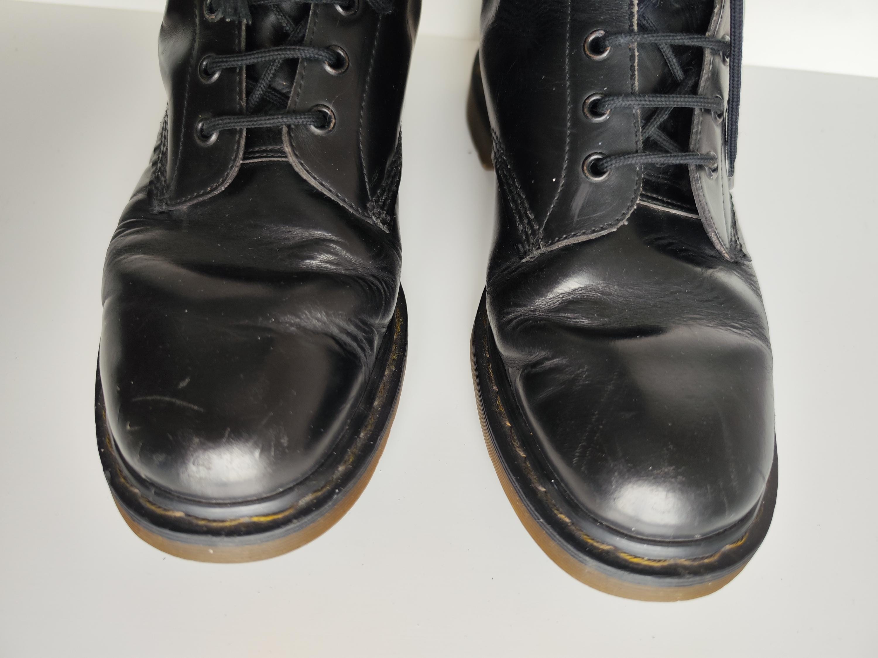 Dr Martens 1490 10 Eye England Vintage MIE Black Leather Ankle