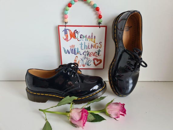 Dr Martens UK 3 EU 36 US 5 1461 Black Patent 3 Eye Hole  display picture 2