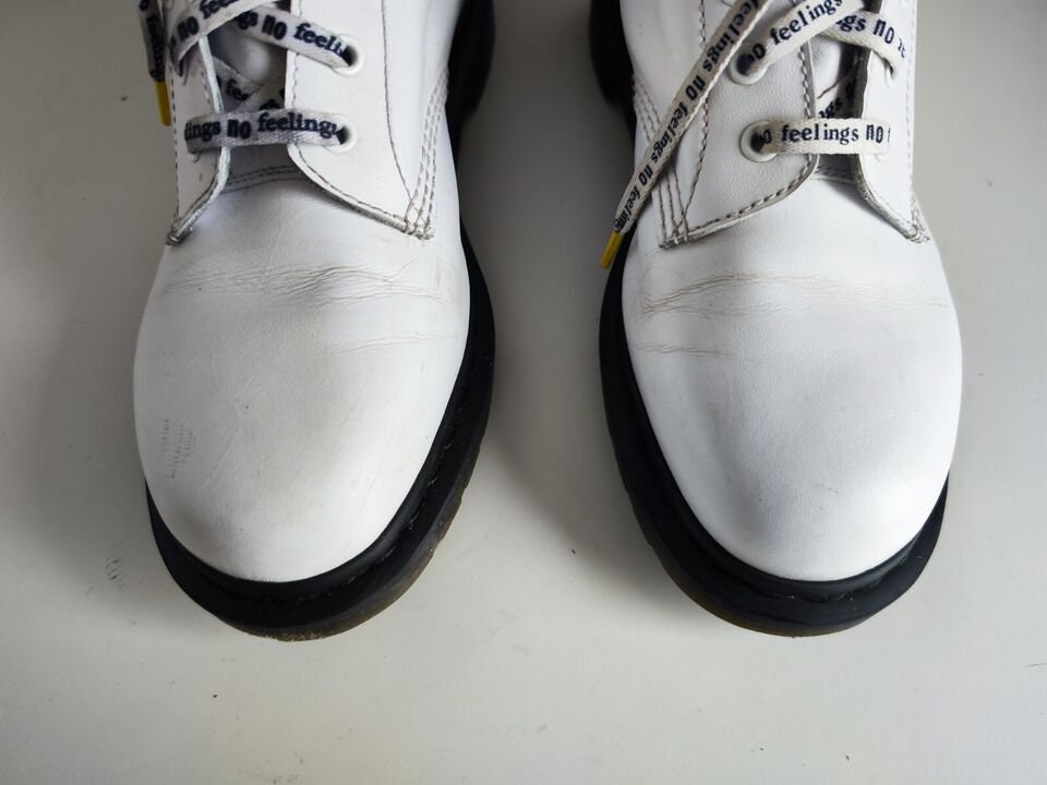 Dr Martens 1490 Sex Pistols White 10 Eyelet Ankle Boots UK9 EU43