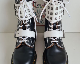 A17725 美品 ドクターマーチン 1490 JOSKA STUD BOOTS A17725 美品 ドクターマーチン 1490 JOSKA STUD BOOTS