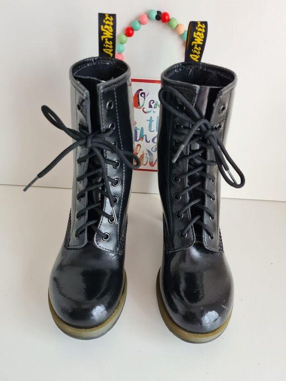 美品✨Dr. Martens ロングブーツ 6US / 5 UK / 38 EU s-l1200.jpg