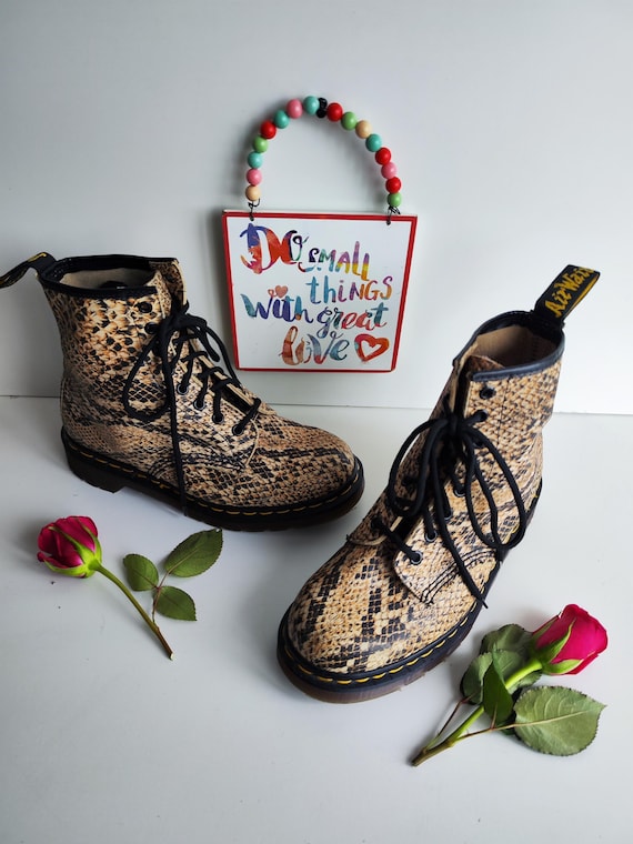 Dr Martens 1460 8 Hole Snake Vintage England Brown Boots UK5.5