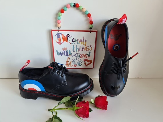 dr martens 1461 rose