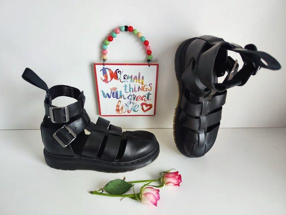 Dr Doc Martens Black Geraldo Leather Sandals UK6 EU39 US8 Dr Doc Martens Black Geraldo Leather Sandals UK6 EU39 US8
