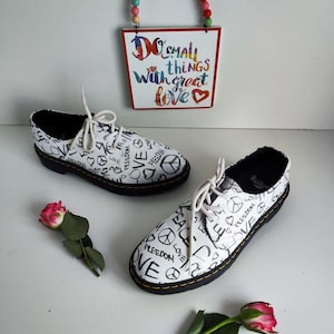 Dr Martens 1461 Script Peace Love Freedom White Oxford Shoes