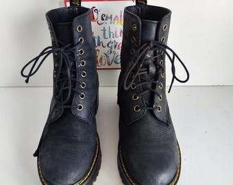 Dr Martens Shriver Hi Heel Black Court Shoes UK4 EU37 US6 - Etsy