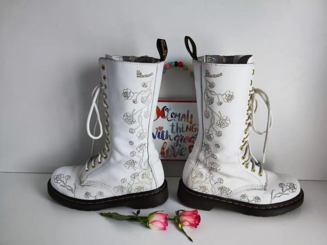 【未使用】FloralVinesTribalRug120×170 DR. MARTENS Sinclair Floral Mashup Womens Platform Boots