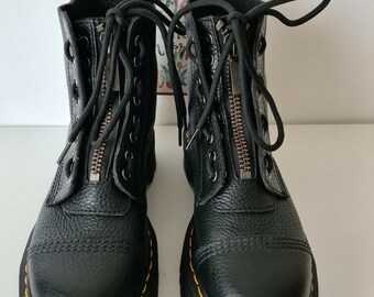 Dr Martens Sinclair Black Platform Jadon Aggy Quad Sole Dr Martens Sinclair Black Platform Jadon Aggy Quad Sole
