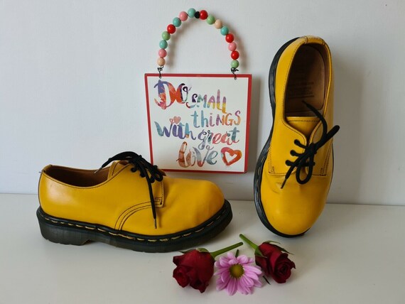Dr Martens 1461 Yellow Shoes 3 Hole England Vintage Metal Toe UK 4