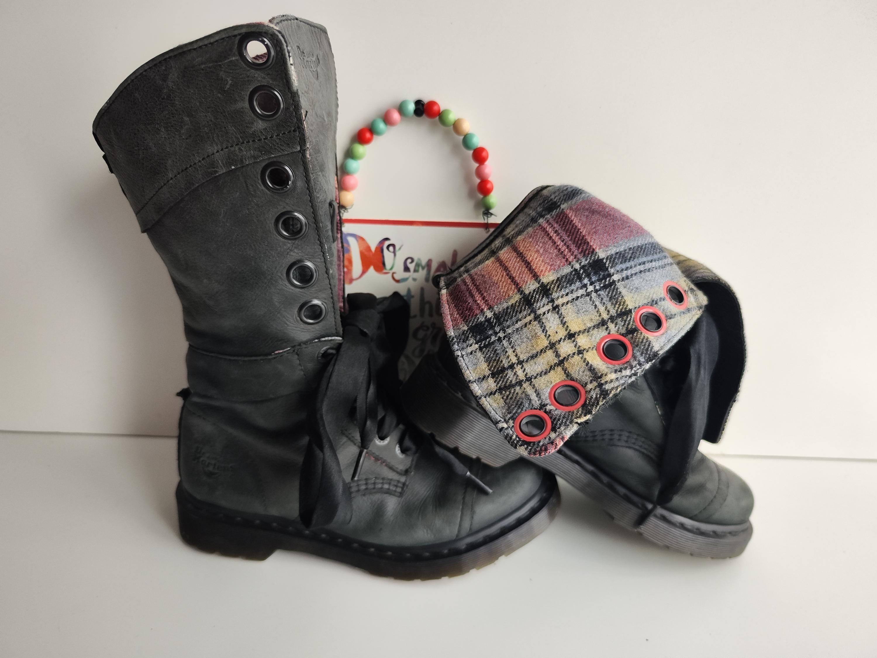 Dr Martens Triumph 1914 - Etsy