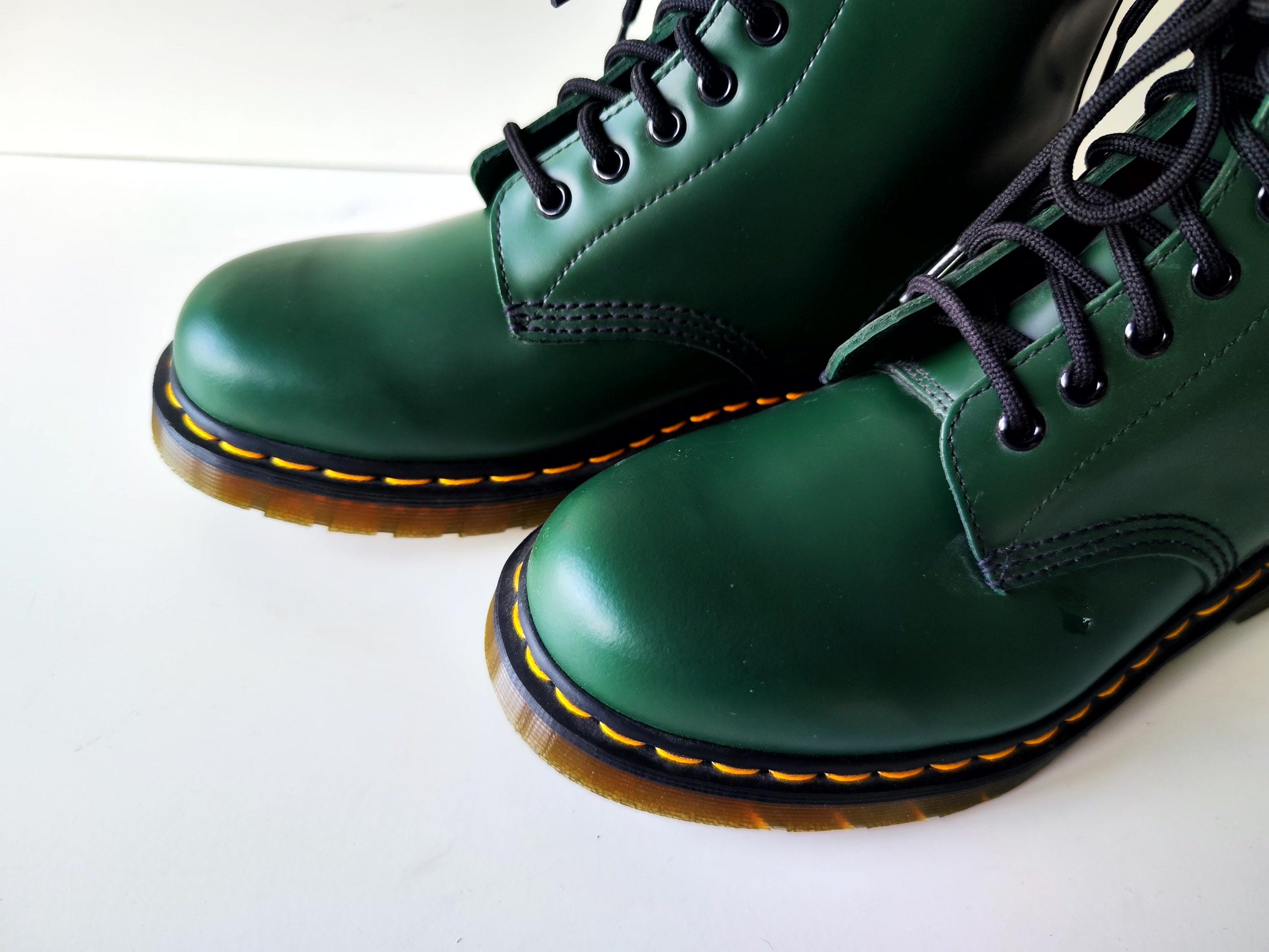 Dr Martens 1460 8 Eye Hole Green Pascal Ankle Leather Boots