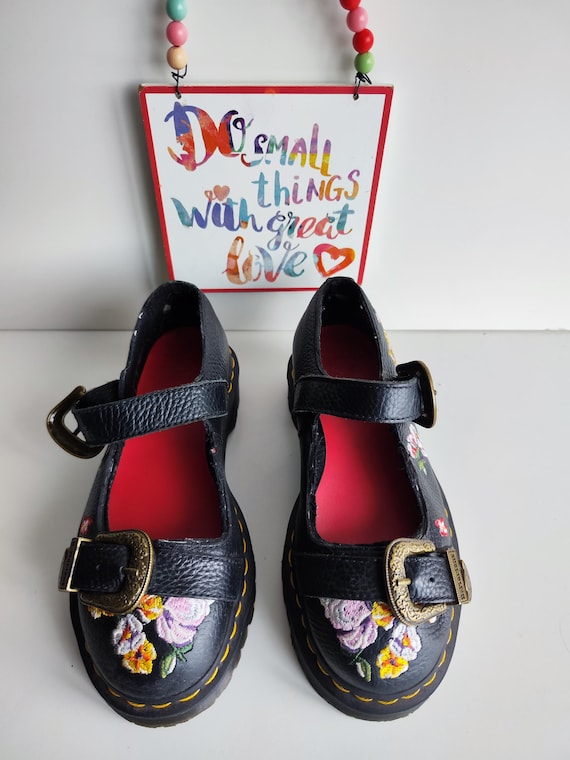 Dr Doc Martens Flats 1461 Mukai Buckle Skull Mary Jane
