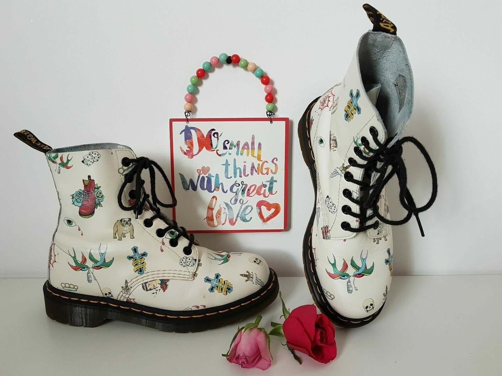 Dr Doc Martens 1460 White Tatoo Tattoo Skull Louie 8 Hole UK 5 EU