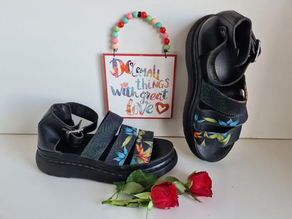 Doc martens uk 6.5 hotsell