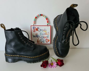 Dr.Martens SINCLAIR UK6 黒 厚底 男女可 JADON Dr.Martens SINCLAIR UK6 黒 厚底 男女可 JADON 【公式通販】