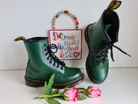 Dr Doc Martens 1460 Green 8 Hole Ankle Leather Punk Boots UK 3 EU