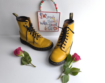 Women's Dr Martens 1460 Beavis and Butt Head Black White Ankle