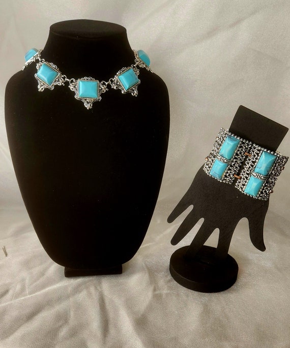 Vintage Turquoise Thermoset Necklace and Bracelet