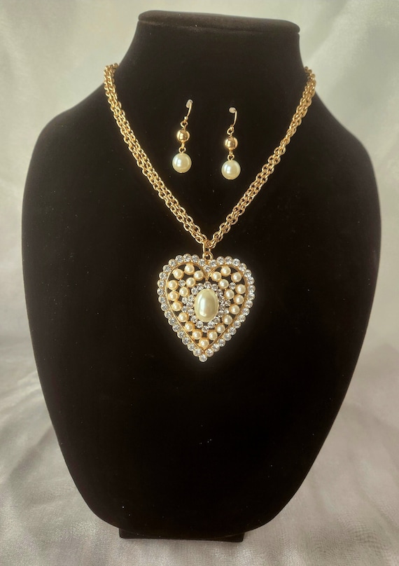 Vintage Faux Pearl and Rhinestone Heart Pendant an