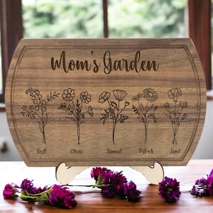 Personalized Gifts for Mom Custom Birth Flower Cutting Board Mom Mom&#39;s Mama&#39;s Mommy&#39;s Garden Birth Months Flowers With Grandchildren Names