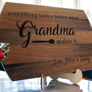 Personalizowana deska do krojenia dla babci na dzień matki, babcia, mama, prezent dla dziadków, prezent dla babci, prezenty świąteczne dla babci