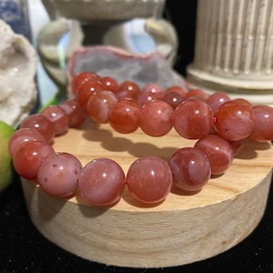 Nanhong Agate Natural Crystal High Grade Round Beaded Bracelet - 11-12 mm
