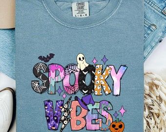 Spooky Vibes Comfort Colors Shirt, gruseliges Saison Comfort T-Shirt, süßes gruseliges Shirt, Geist-Shirt, Kürbisfledermaus-Shirt, lustiges Halloween-T-Shirt
