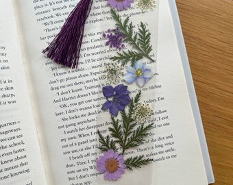 Gepresste Blumen Lesezeichen - Die lila Quaste