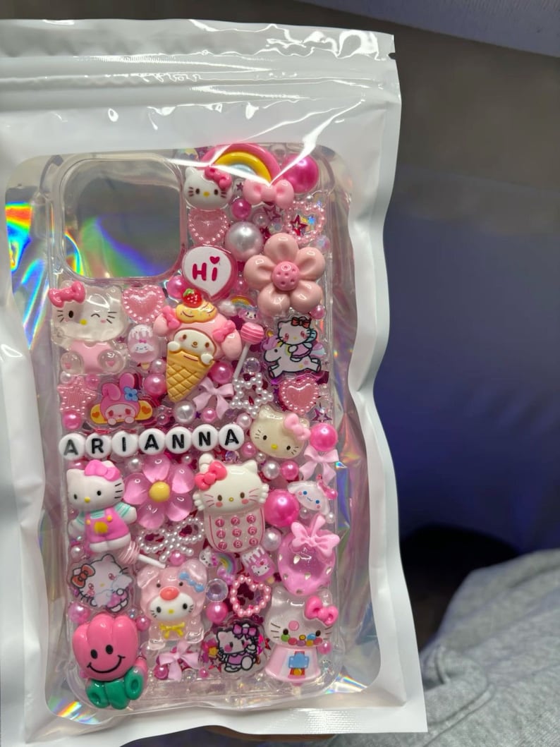 Custodia personalizzata per telefono Hello Kitty Junky immagine 2