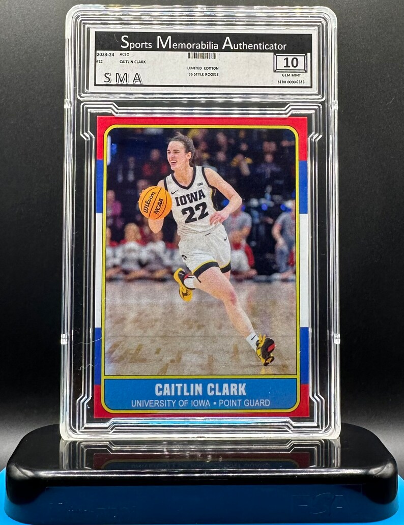 Caitlin Clark Rookie RC Facsimile Autographed Hot Shot Prospects 2023