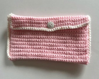 Crochet cosmetic bag