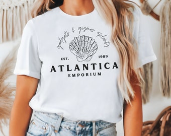 Camiseta Atlantica Emporium con un sutil diseño de La Sirenita de Disney