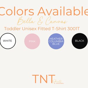 Puede incluir: Un gr&aacute;fico que muestra las opciones de color para una camiseta ajustada unisex para ni&ntilde;os peque&ntilde;os Bella + Canvas 3001T. Los colores son blanco, rosa, azul columbia jaspeado y negro.