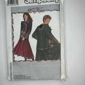 Simplicity 9424 Vintage Misses' Lined Quilted Jacket Pattern. Size A. UNCUT